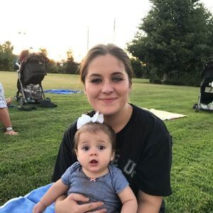 Meet your Posher, Kayla